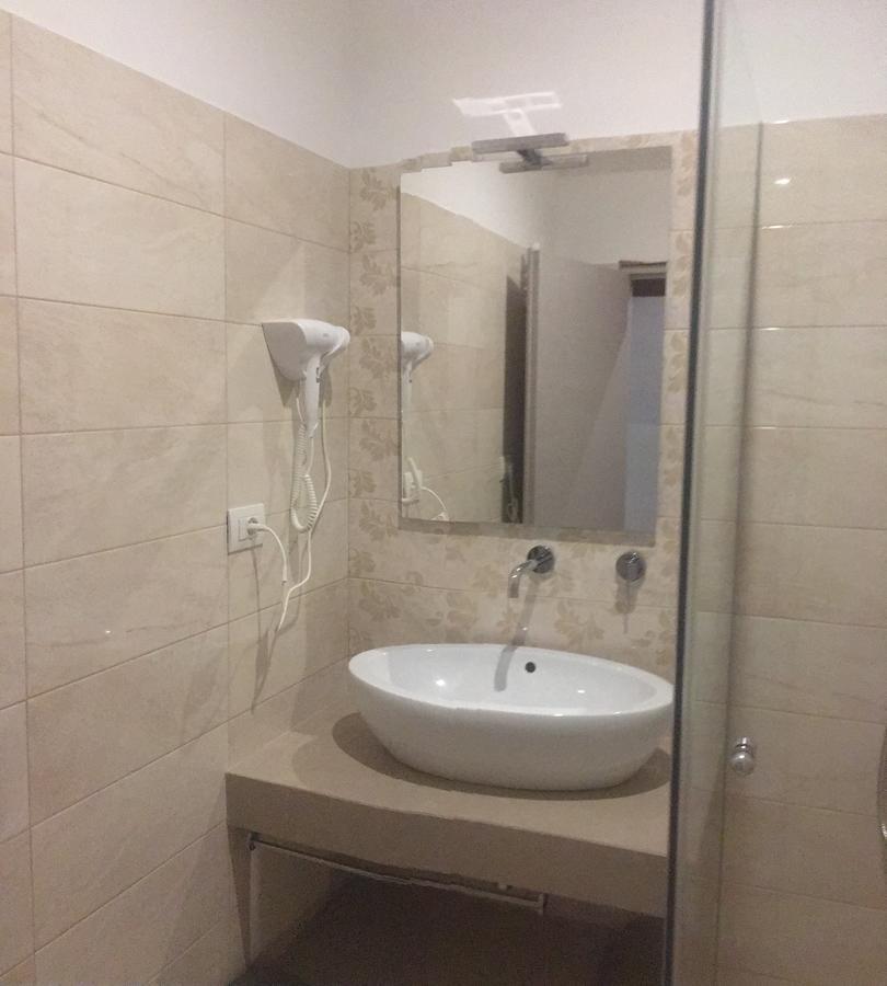 Robin Rooms Montegranaro Exterior foto